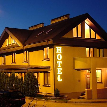 אליטוס Hotel Senas Namas מראה חיצוני תמונה
