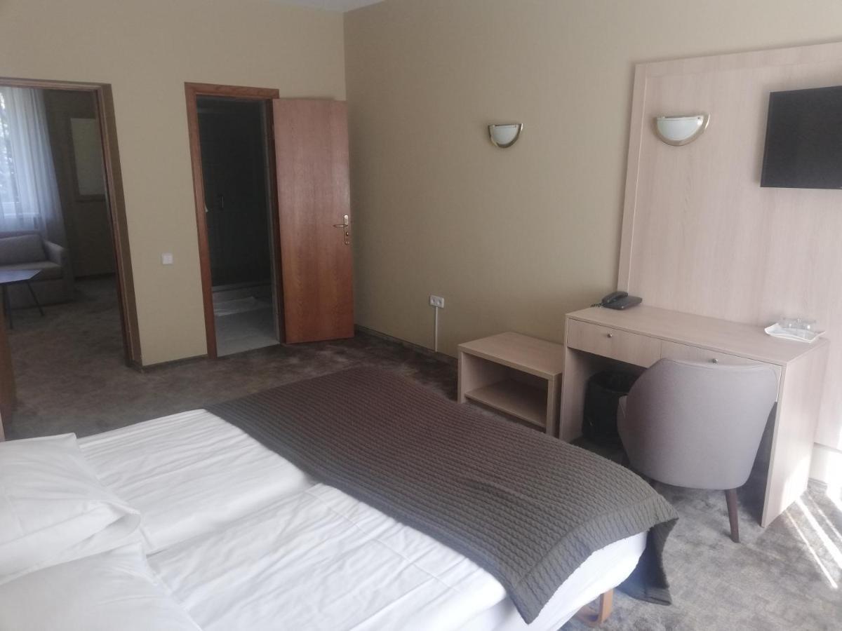 אליטוס Hotel Senas Namas מראה חיצוני תמונה
