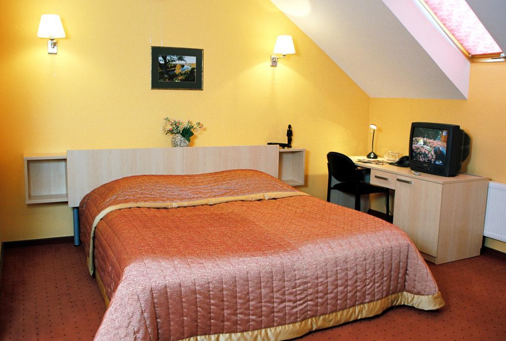 אליטוס Hotel Senas Namas מראה חיצוני תמונה