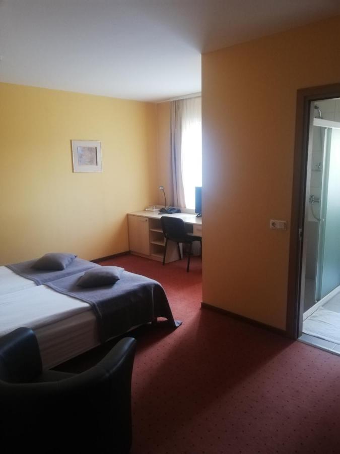 אליטוס Hotel Senas Namas מראה חיצוני תמונה