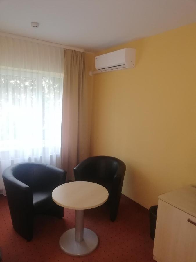 אליטוס Hotel Senas Namas מראה חיצוני תמונה